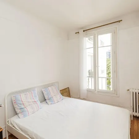 Nice Bright Apt In A Quiet Area In Apartment